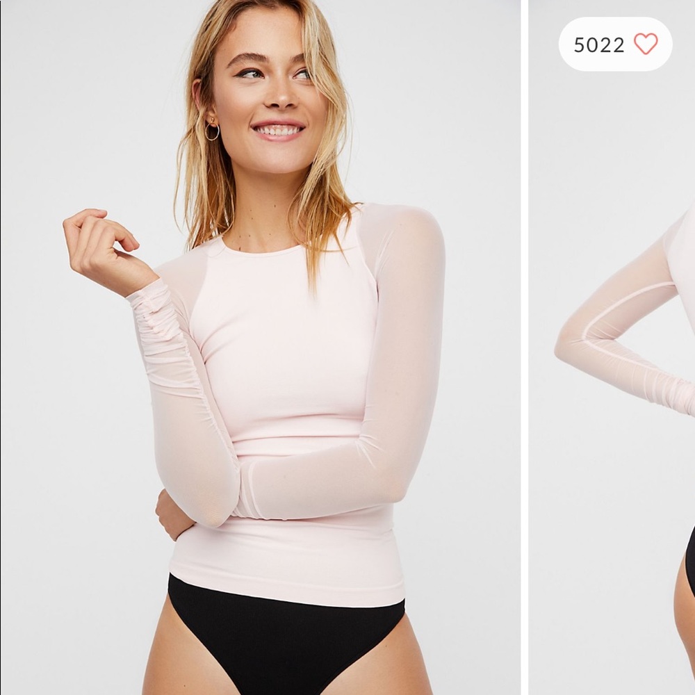 NWOT Free People Scrunch Sleeve Seamless XS